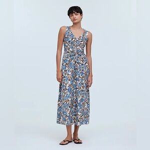 NWT Madewell Sleeveless V-Neck Midi Dress in Floral